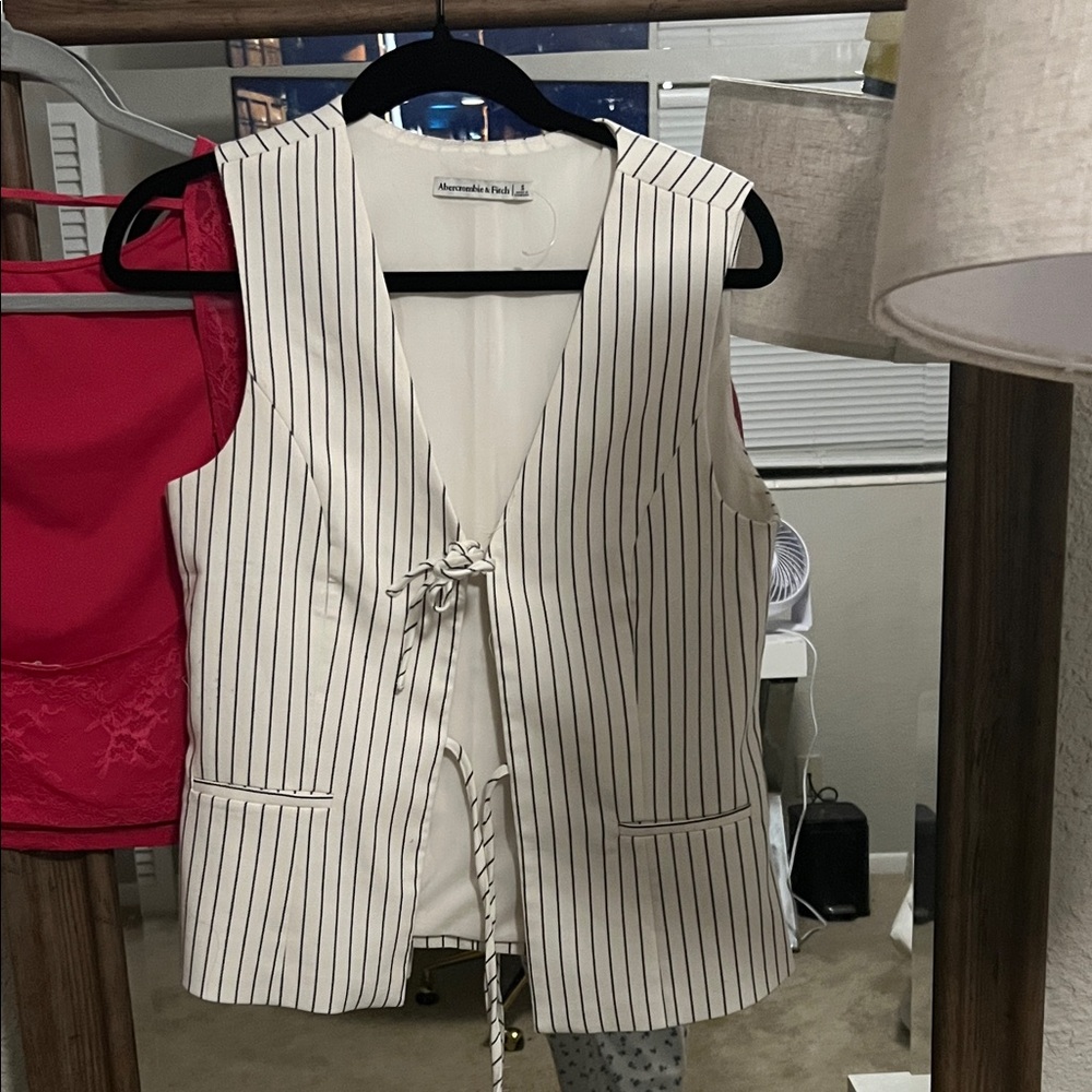 Abercrombie & Fitch White Striped Vest Top